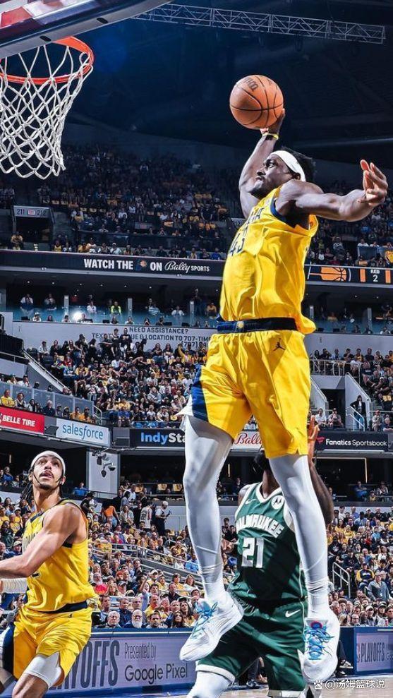 九游-西亚卡姆意外战胜加拿大队，表现优异引爆全场！