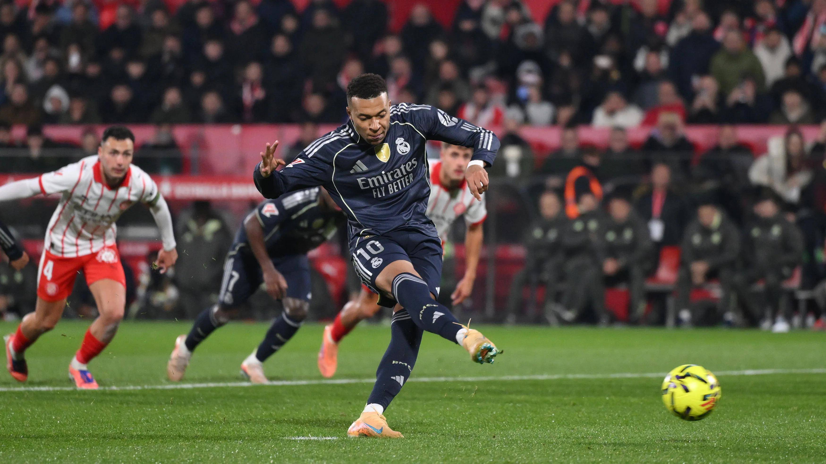 九游-包含姆巴佩爆冷击败澳大利亚队，出色防守引爆全场！的词条