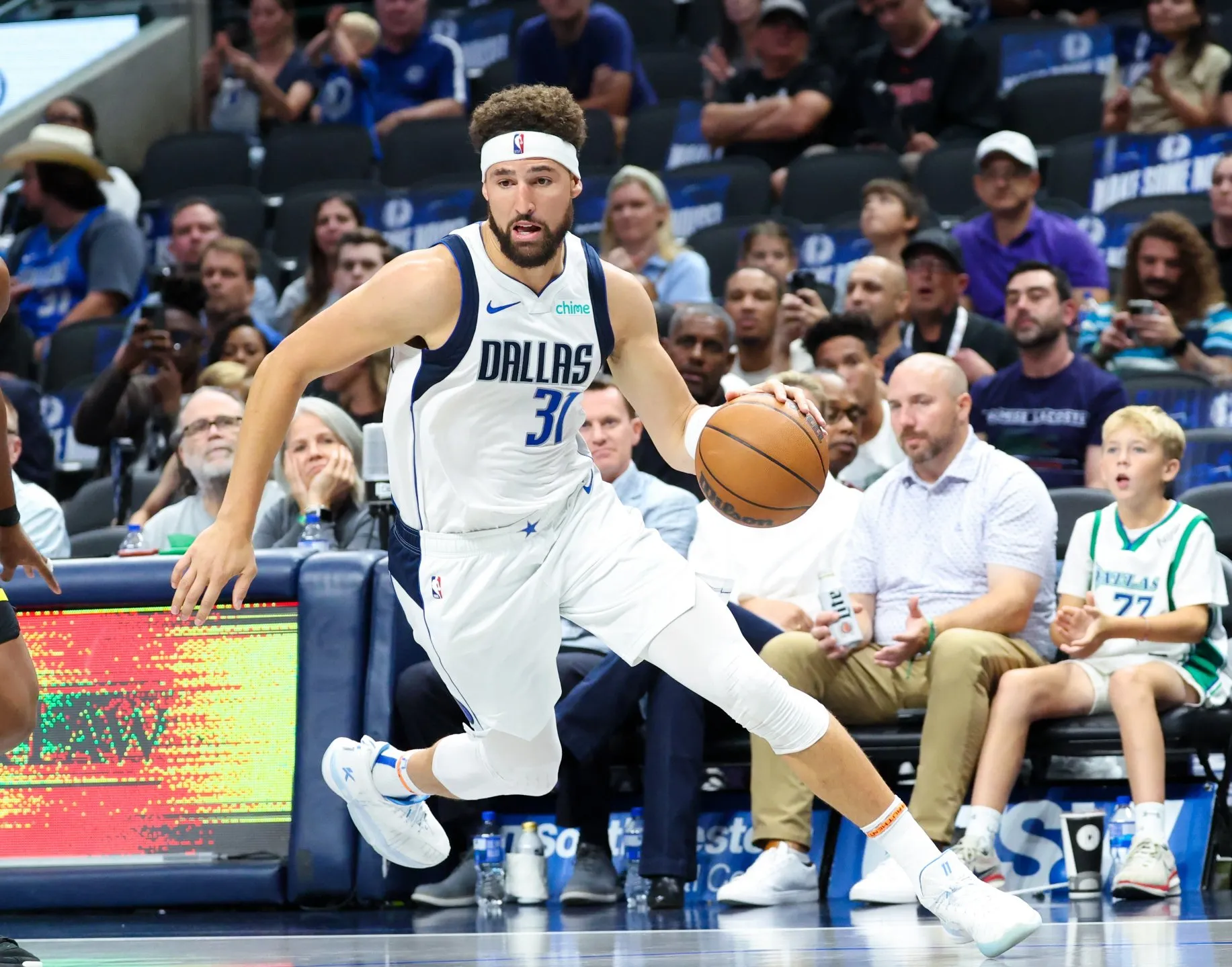 关于莱万多夫斯基新星挺进下一轮表现惊艳，独行侠未来可期！的信息